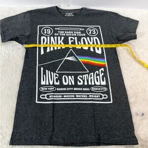 NWOT Pink Floyd Dark Side of the Moon Graphic T-Shirt Size Small